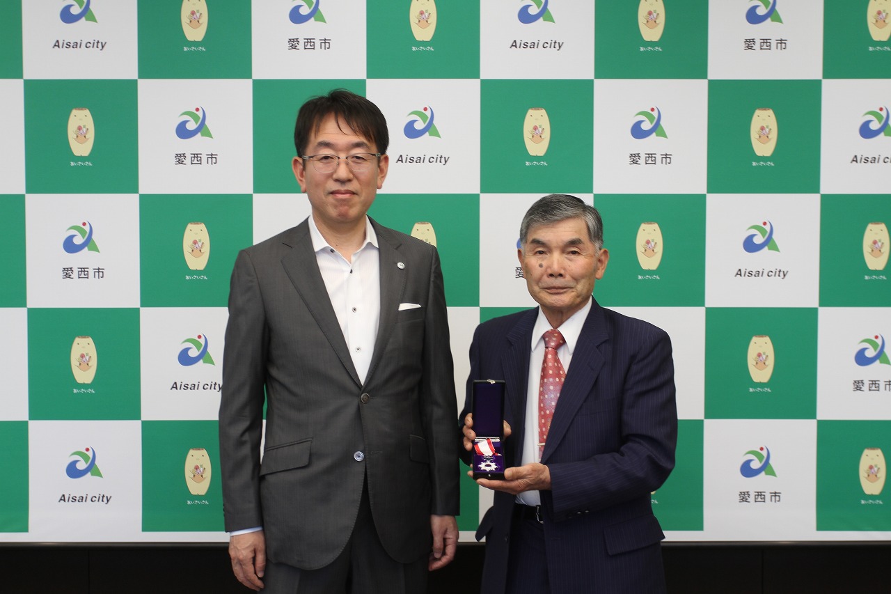 吉川氏の市長訪問の様子